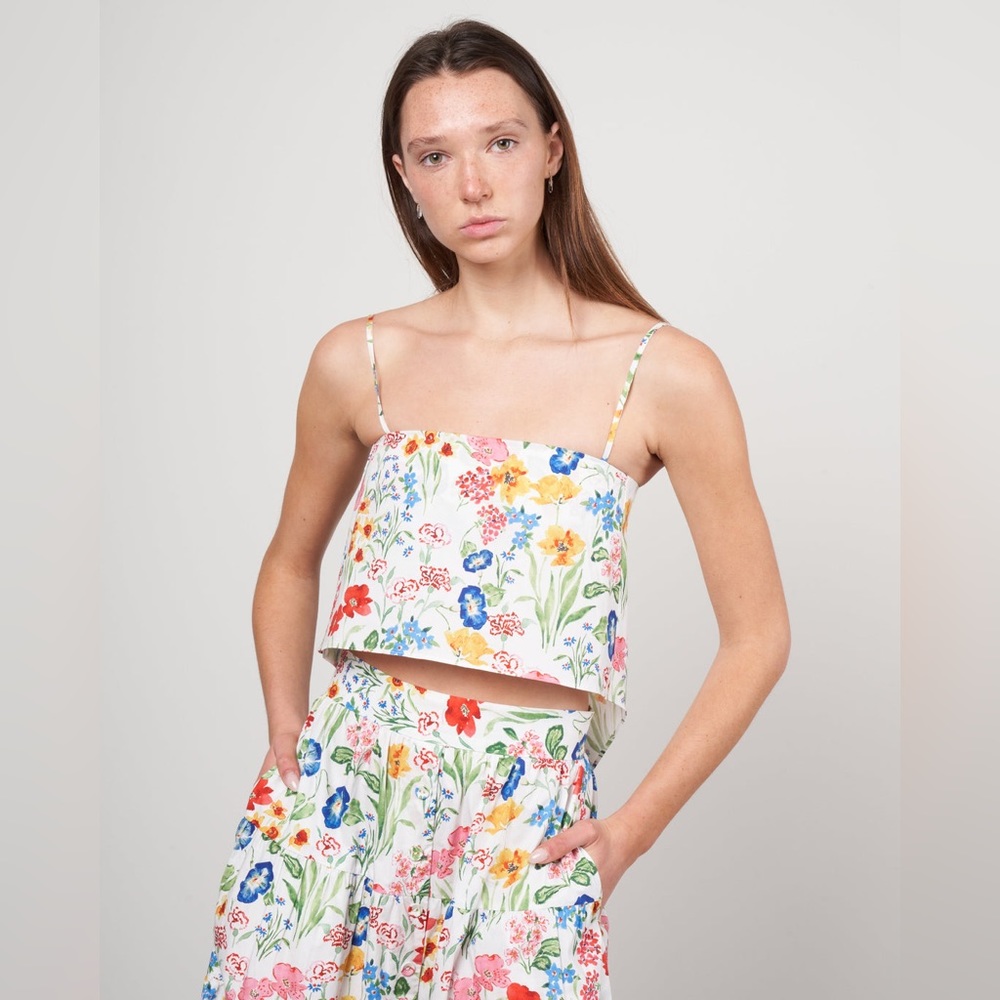 Cara Cara Lizzie top in Floral Garden Ivory. Sz S